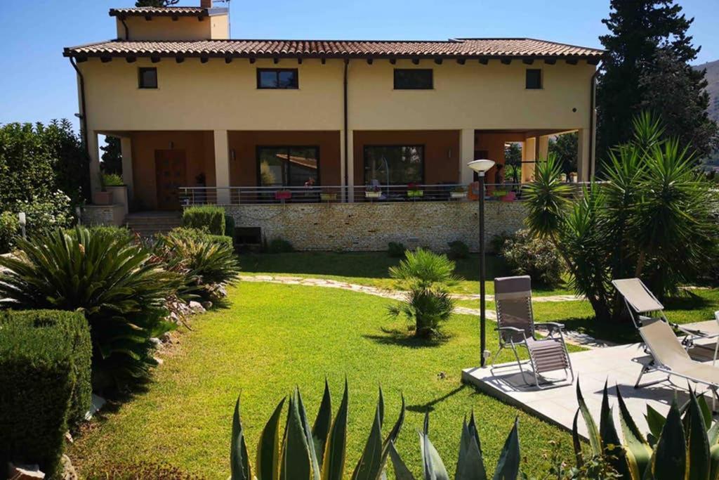 Villa Tiziana Монреале Экстерьер фото